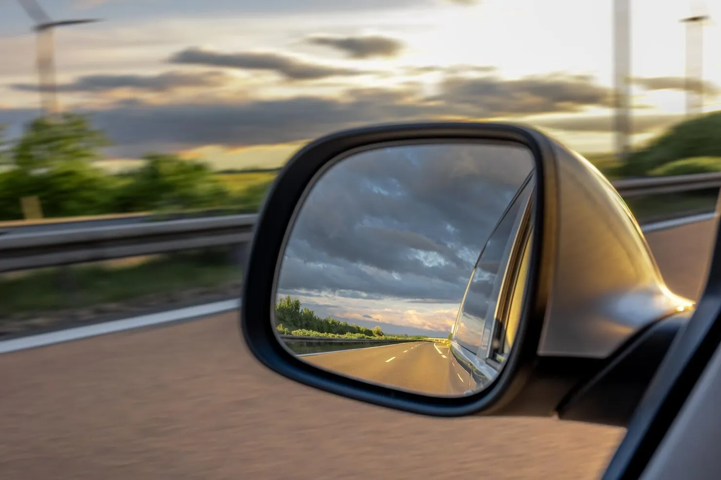 Enhance Safety and Style with High-Quality Side Mirrors: Complete Guide