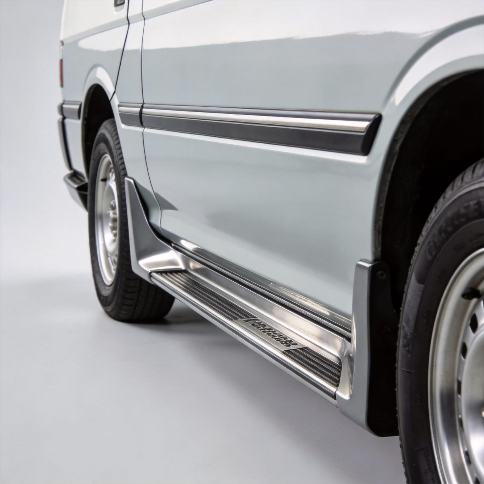 coaster-side-moldings-wheel-arch-trims-guide